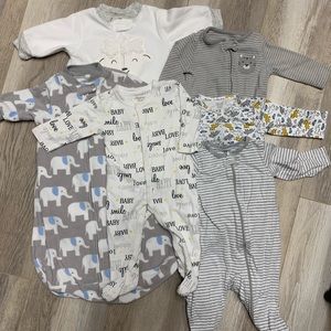 Bundle of Cater’s onesies 6m